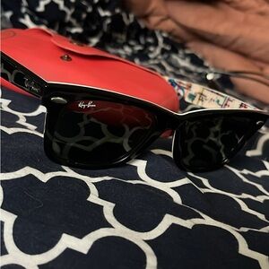 Ray-Ban Black Cat Eye Sunglasses with Red Case